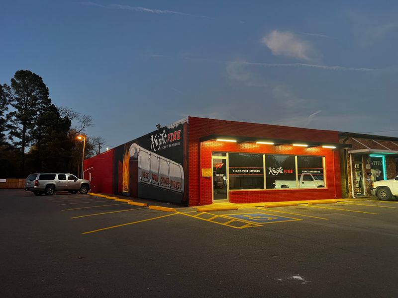 Knight Fire BBQ, Searcy