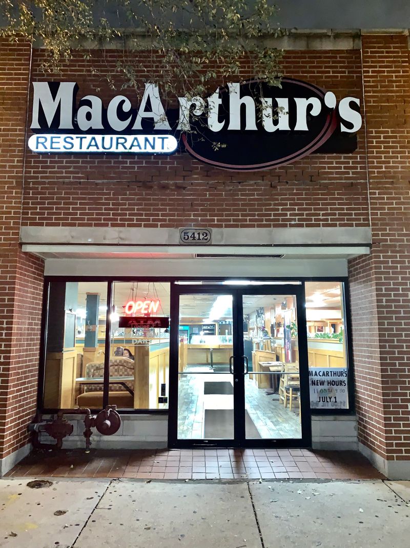 MacArthur's Restaurant