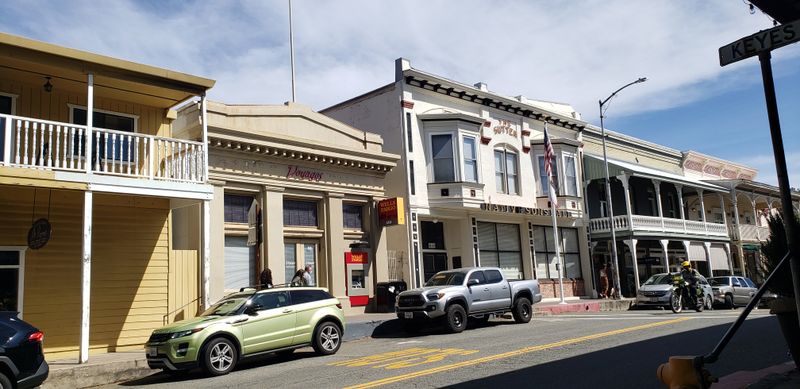 Sutter Creek: The Jewel of California Gold Country