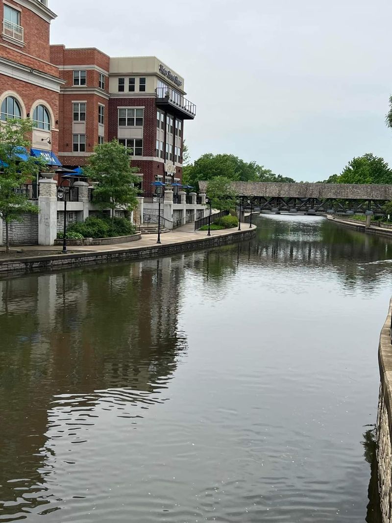 Naperville, Illinois