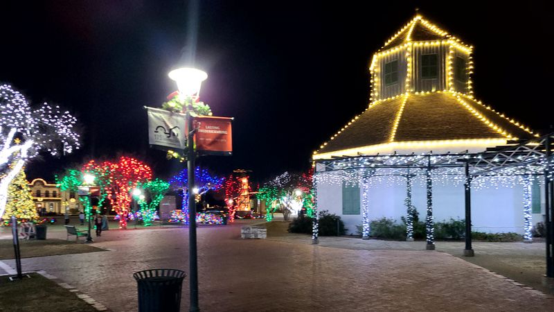 Fredericksburg Christmas Pyramid Market