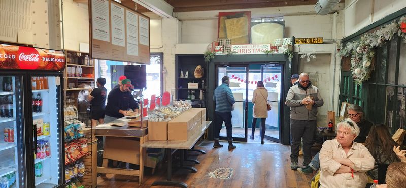 An Italian Market That Doubles as a Sandwich Counter