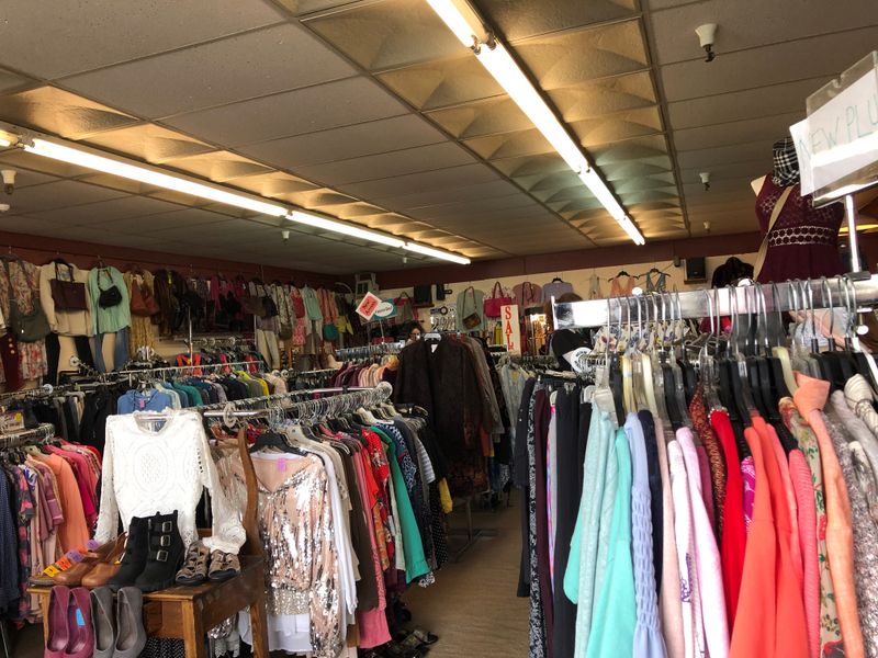 Rags To Riches (Newport, Central Coast)