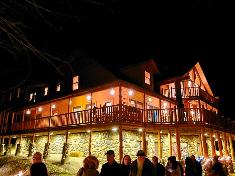 Noise Pollution Shatters the Peaceful Winter Atmosphere