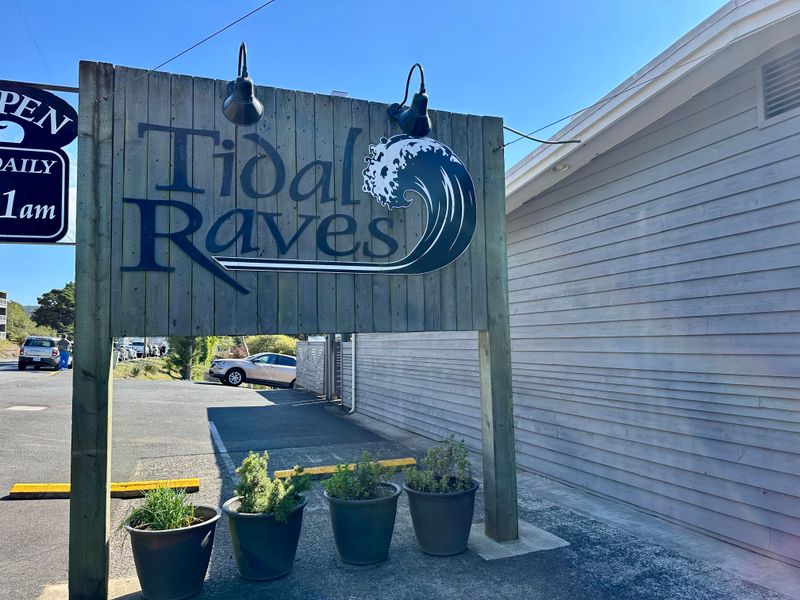 Tidal Raves, Depoe Bay