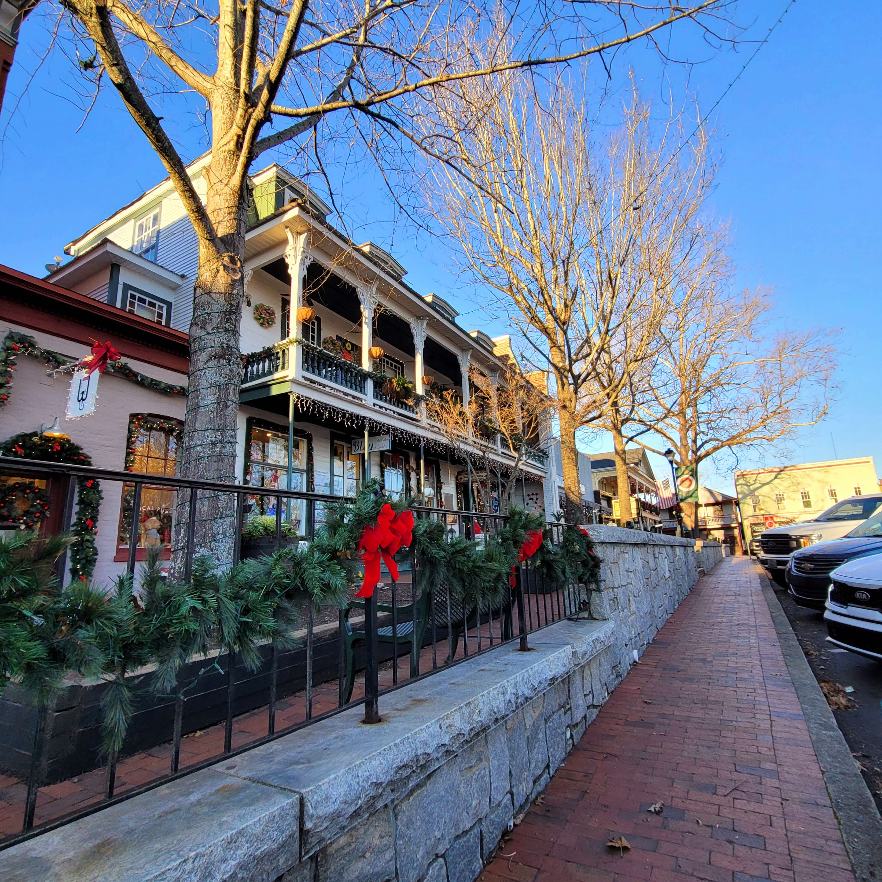 Festive Decorations That Cover Every Corner of the Town
