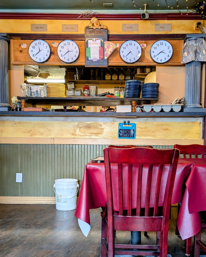 Operating Hours That Match Coastal Rhythms