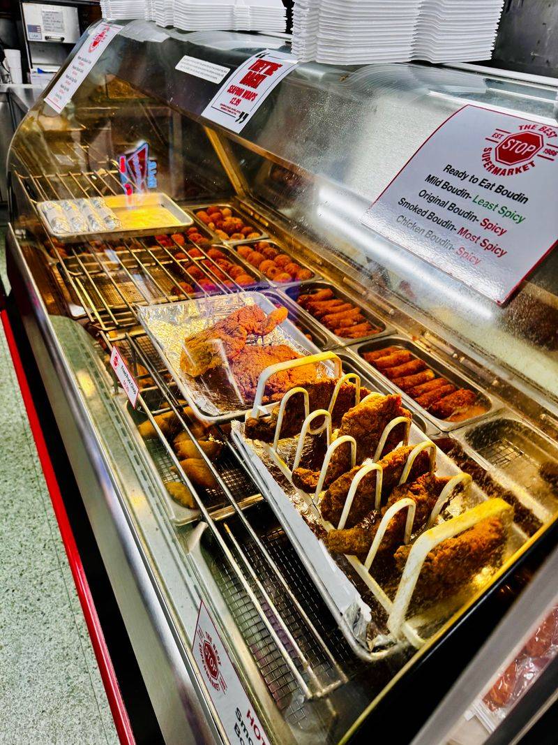 The Atmosphere That Welcomes Everyone Like Family