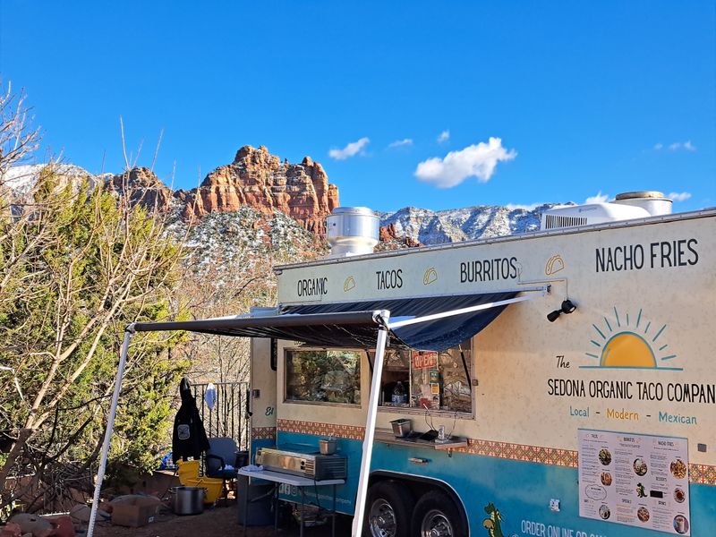 Roadside Tacos Hit Better In Fleece
