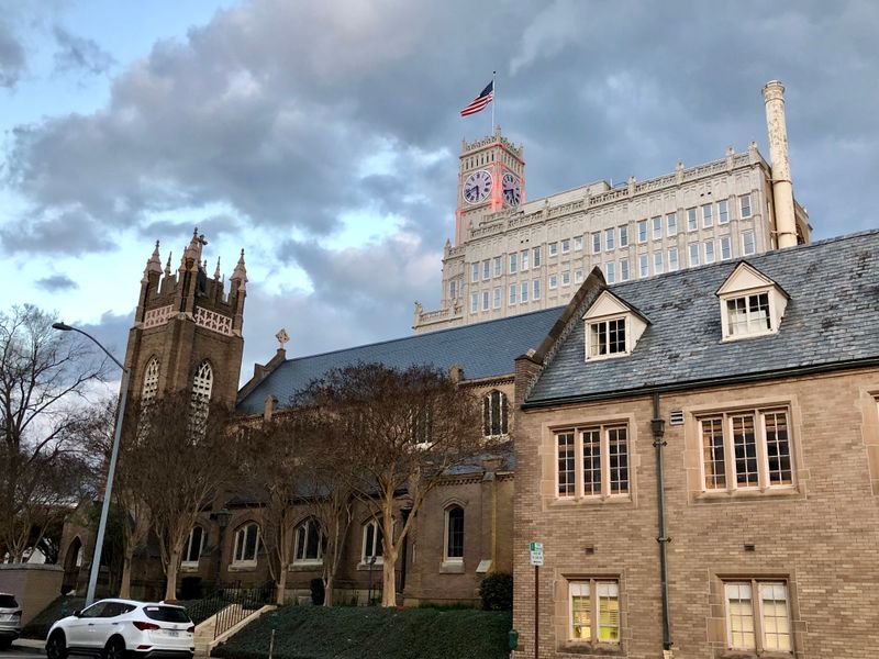 Sweet Tea: Mississippi's Liquid Gold