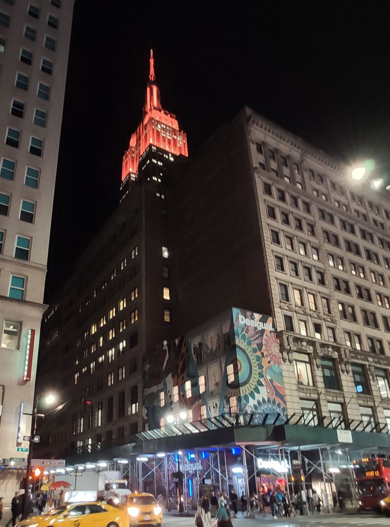 Herald Holiday Market