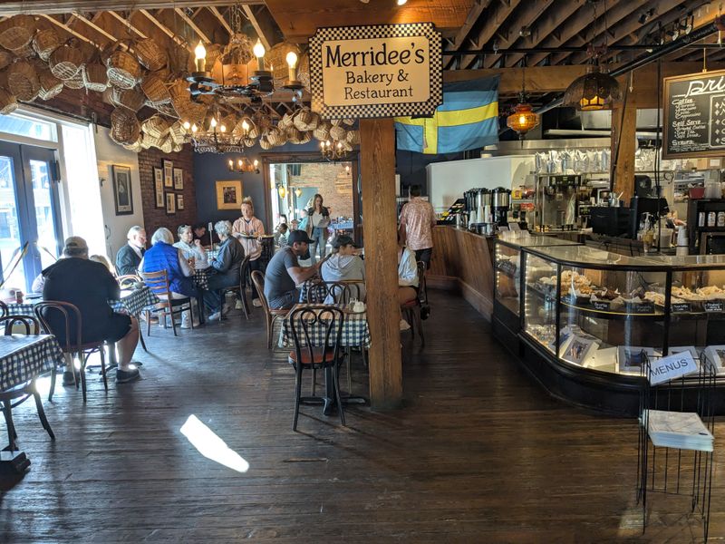 Merridee's Breadbasket