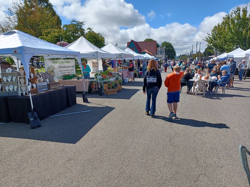 Tillamook Farmers Market