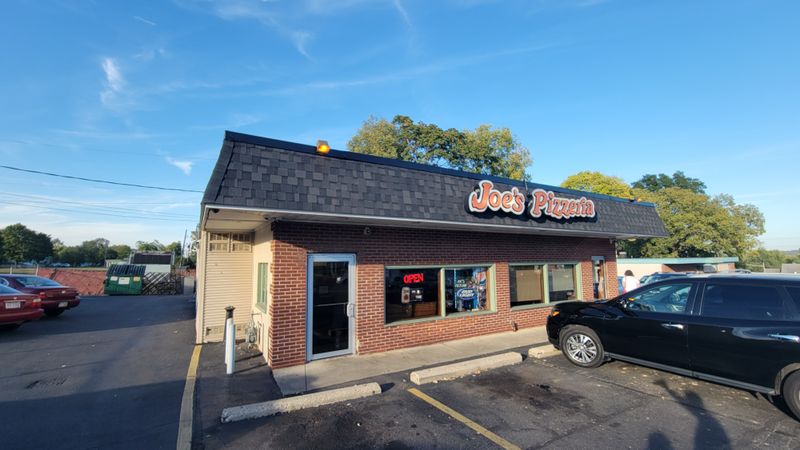 Joe's Pizza, 4313 N Main St, Dayton, OH 45405