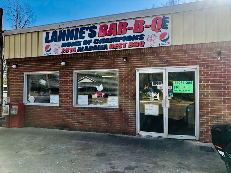 Lannie's Bar-B-Q Spot, 205 15th Ave, Selma, AL 36701