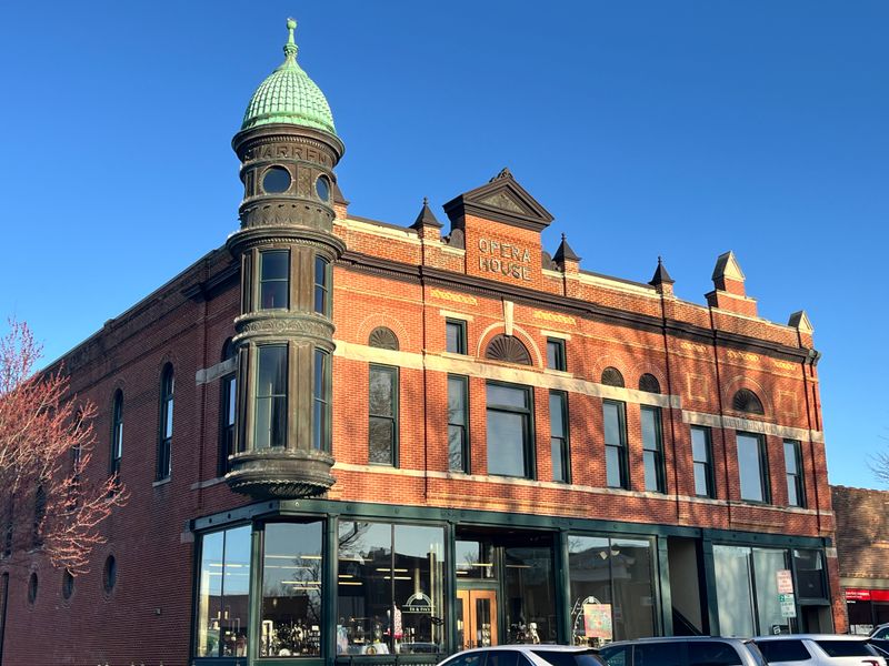 Warren Cultural Center