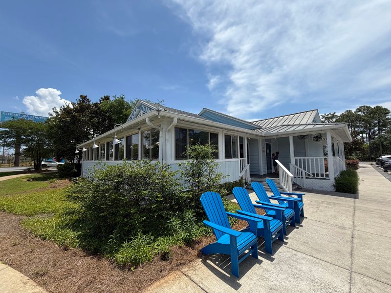 The Donut Hole, Sandestin