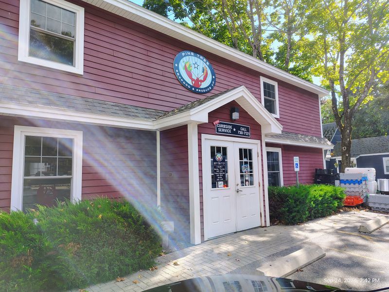Pine Tree Seafood & Produce