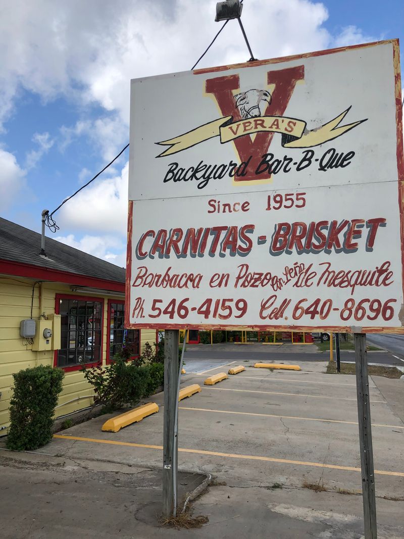 Vera's Backyard Bar-B-Que, 2404 Southmost Rd, Brownsville, TX 78521