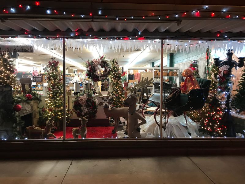 Territorial Christmas Victorian Market