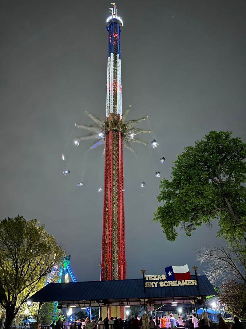 Live Holiday Shows That Spark Joy