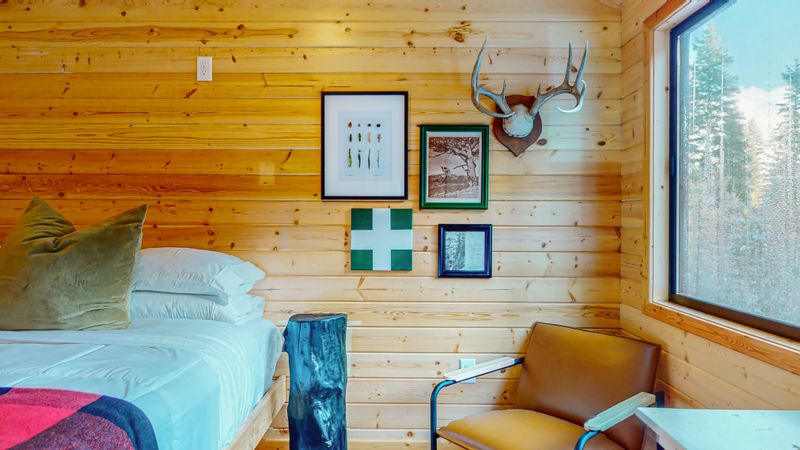 The Cabins at Blacktail Mountain