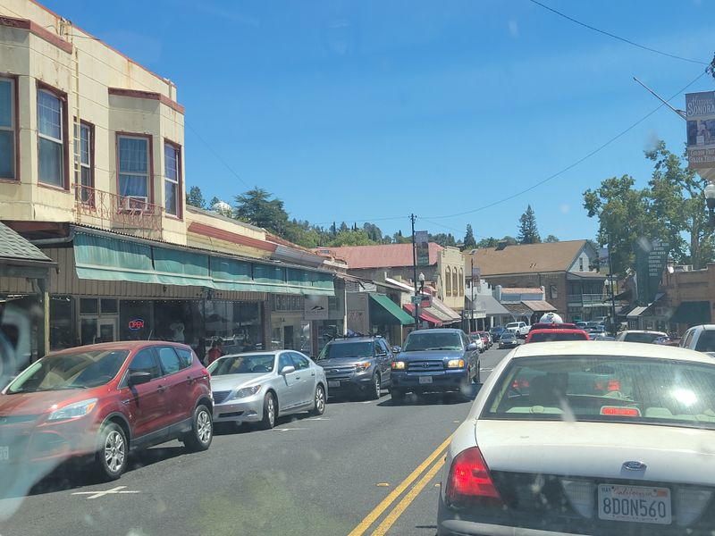 The Golden Chain Highway (Highway 49)