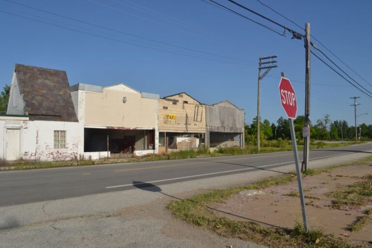 Inside Oklahoma's Most Infamous Ghost Town Where Time Stands Still