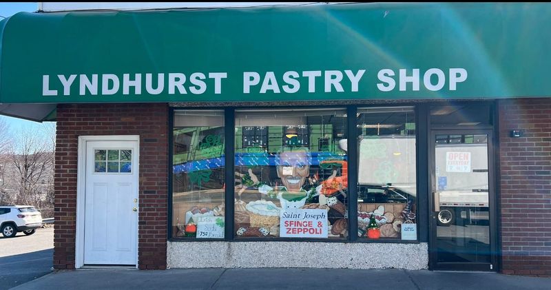 Lyndhurst Pastry Shop in Lyndhurst