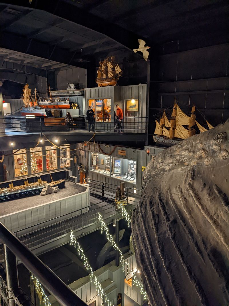 Photography ideas that capture texture and scale