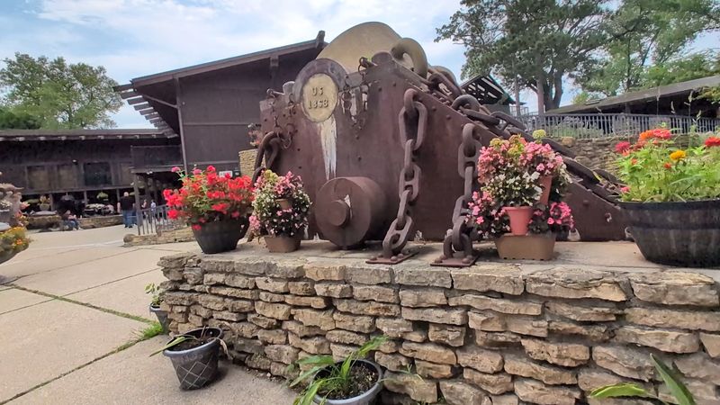 Essential facts, contacts, and responsible visiting