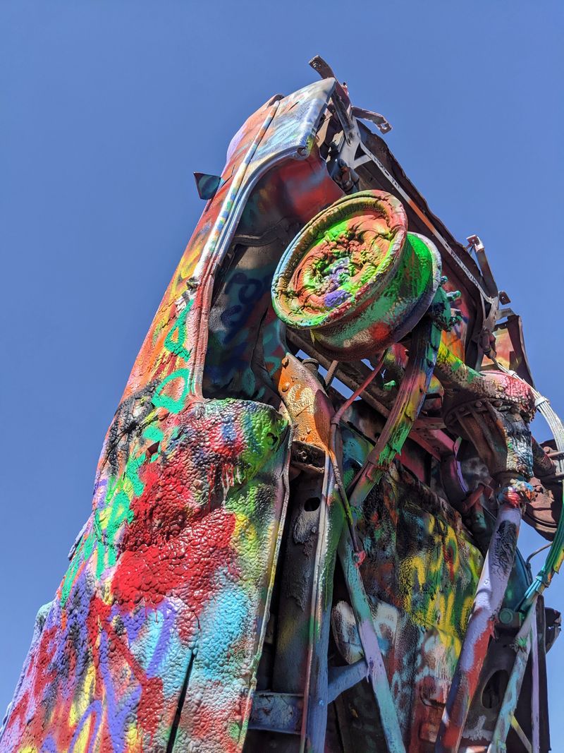 Art techniques and creative prompts to try on the fins