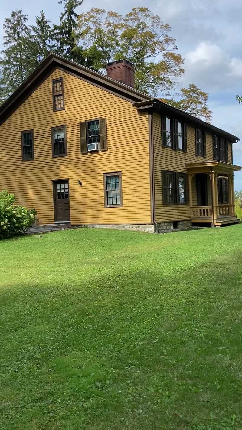 Arrowhead, Pittsfield