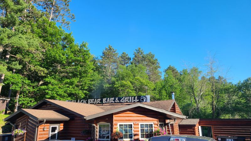 Black Bear Bar & Grill, Minocqua