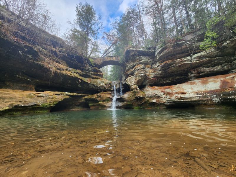 Gateway to Hocking Hills State Park
