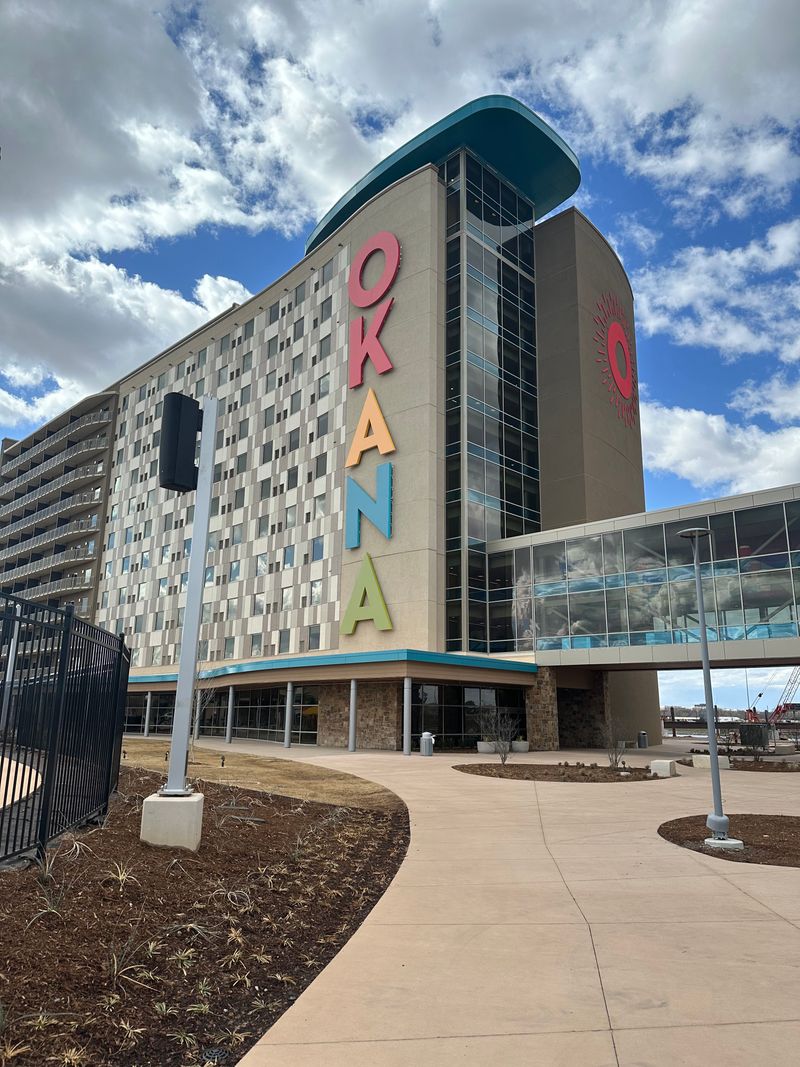 OKANA Resort & Indoor Waterpark