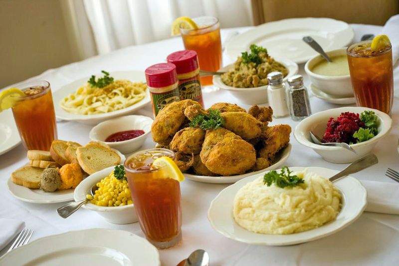 Frankenmuth Chicken Dinner at Zehnder’s of Frankenmuth, Frankenmuth