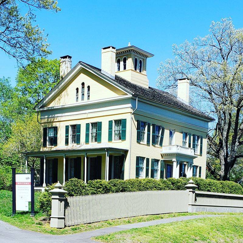 Emily Dickinson Museum, Amherst