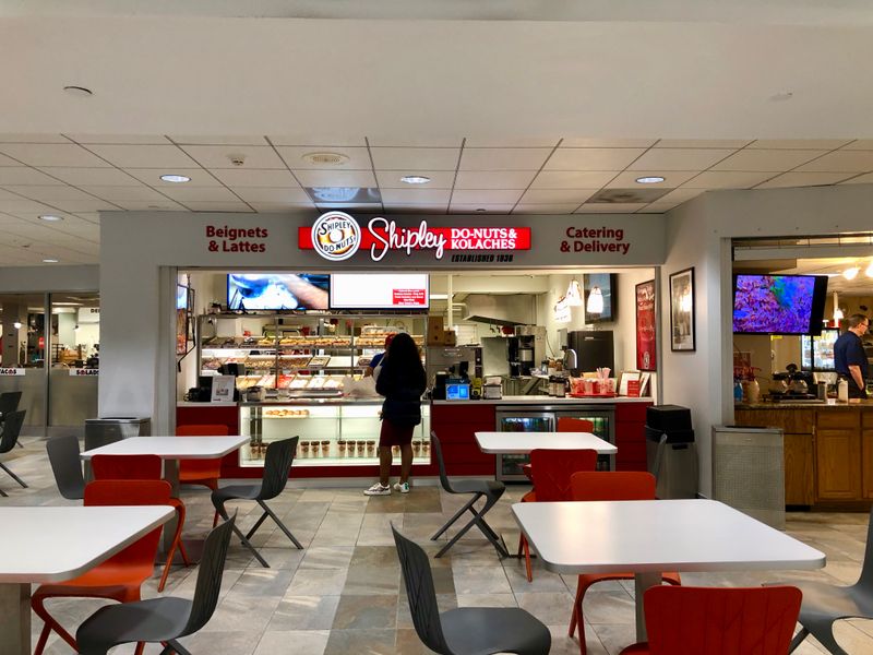 Shipley Do-Nuts, Downtown Houston