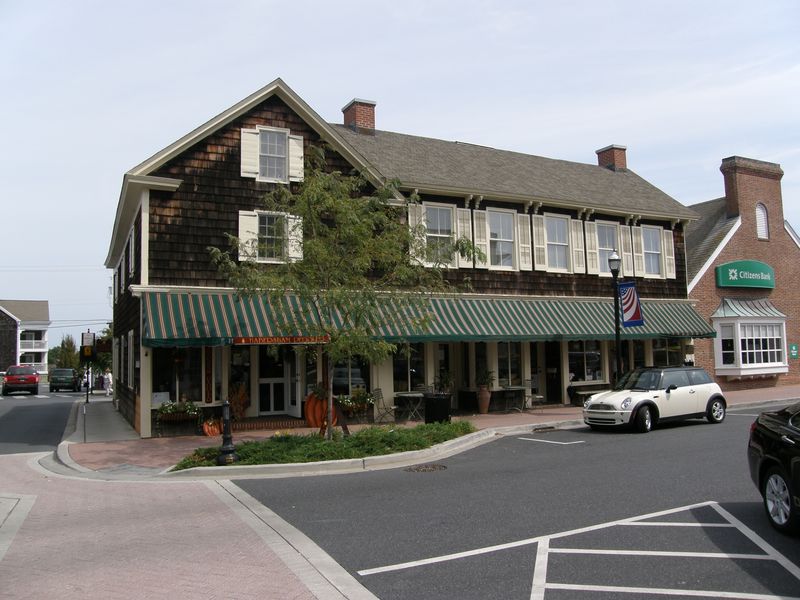 Local artisan vendors with handcrafted gifts