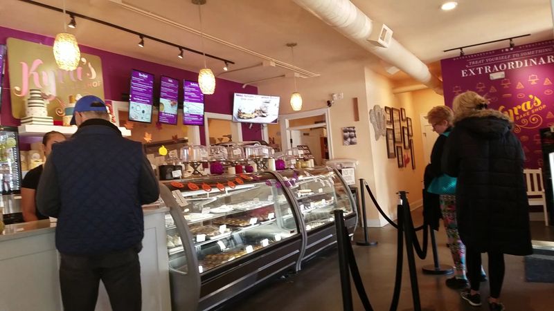 Kyra's Bake Shop, Lake Oswego