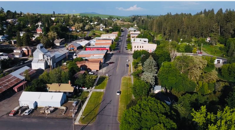 A Small Town Base for Wider Day Trips