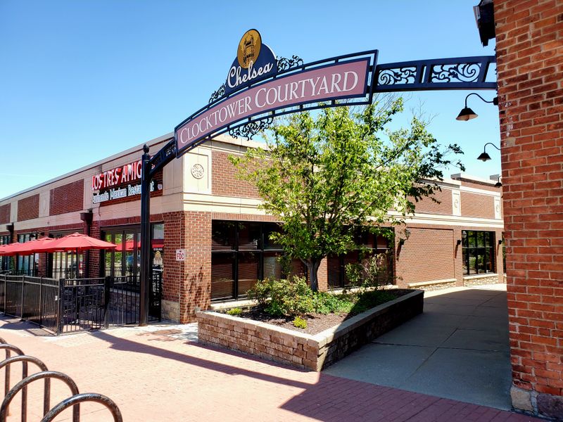 Diverse Dining Scene