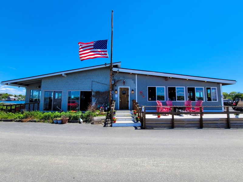 Cook’s Lobster & Ale House