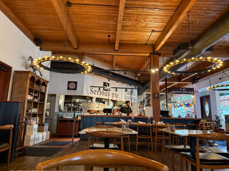 Serious Pie, Seattle