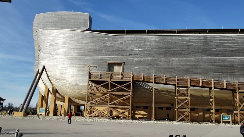 Finding the place and key details