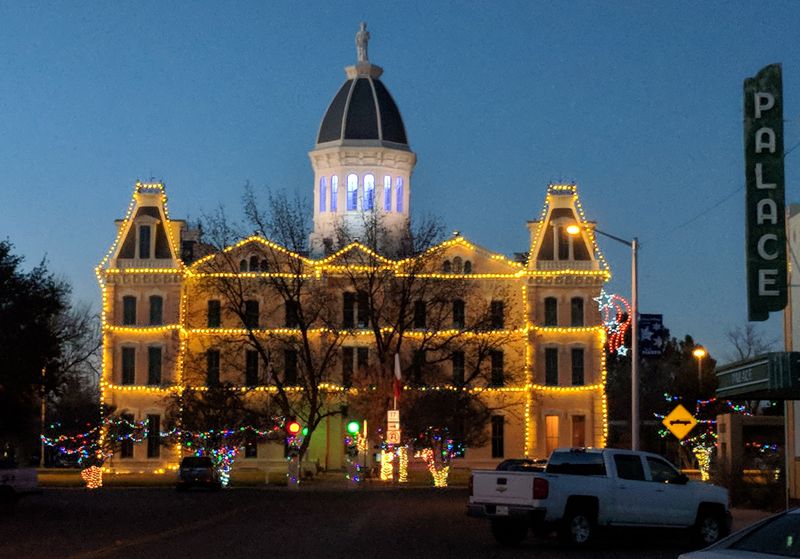 The Mysterious Marfa Lights: A Longstanding Enigma