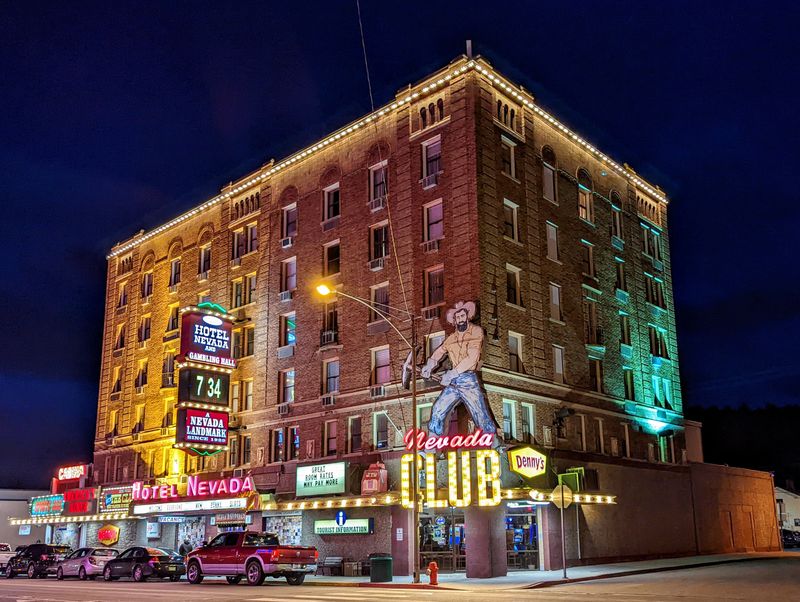 Hotel Nevada Offers Historic Luxury