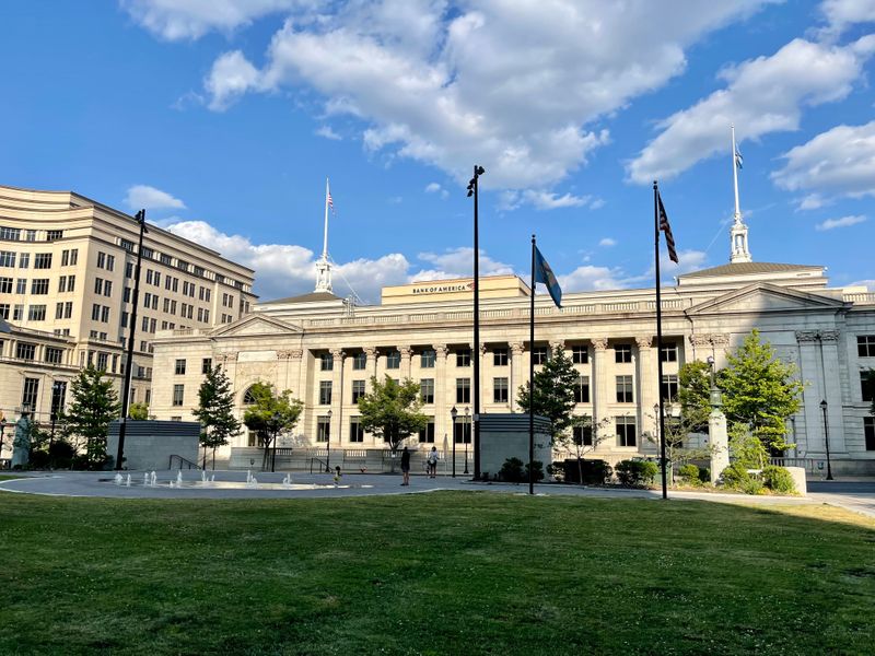 Legal Grounds near the courthouses