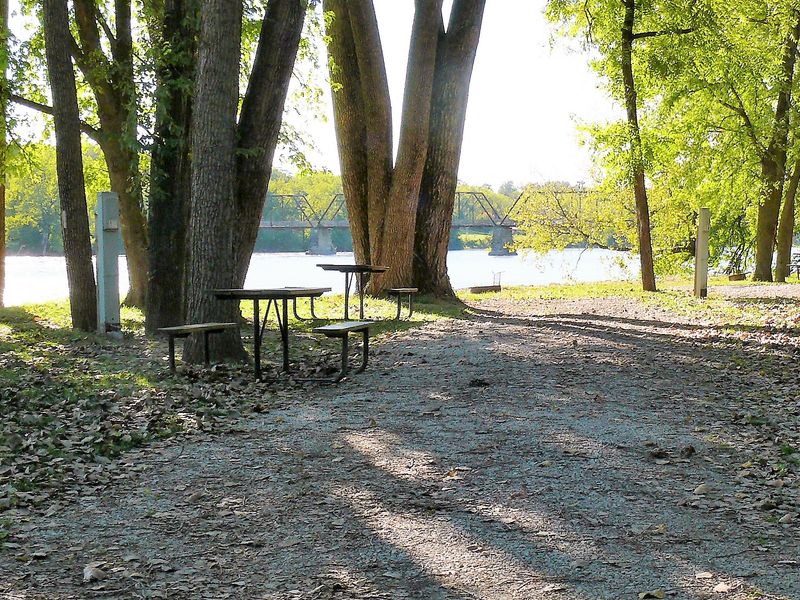 Bentonsport County Park and campground basics